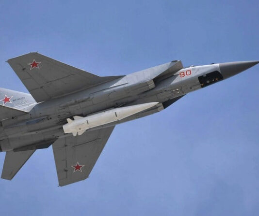 В России «самоликвидировались» летчик и штурман