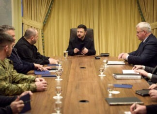 Вещи, которые не могут звучать по телефону: Зеленский заслушал доклад о переговорах в США