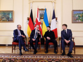 WP: Зеленский отказывается подчиняться требованиям Трампа и Путина