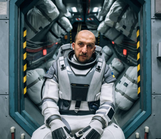 Фильм «Ты –космос», о котором гудела сеть, вышел онлайн: где смотреть ленту