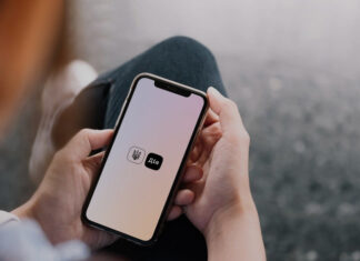 Кабмин упростил получение карты налогоплательщика для детей