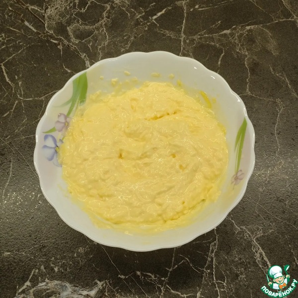 Мясо с помидорами и грибами