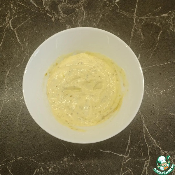 Мясо с помидорами и грибами