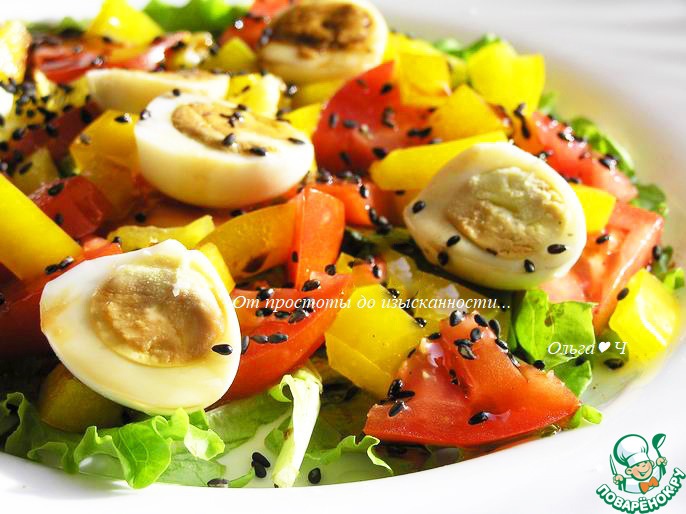 Овощной салат с перепелиными яйцами