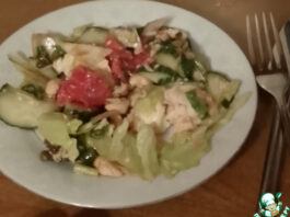 Салат с грейпфрутом, мятой и моцареллой