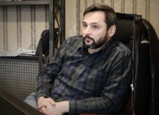 Суд продлил арест Белоуса, которого обвиняют в сексуальном насилии над студентками