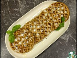 Вафли на цельнозерновой муке с яблоком