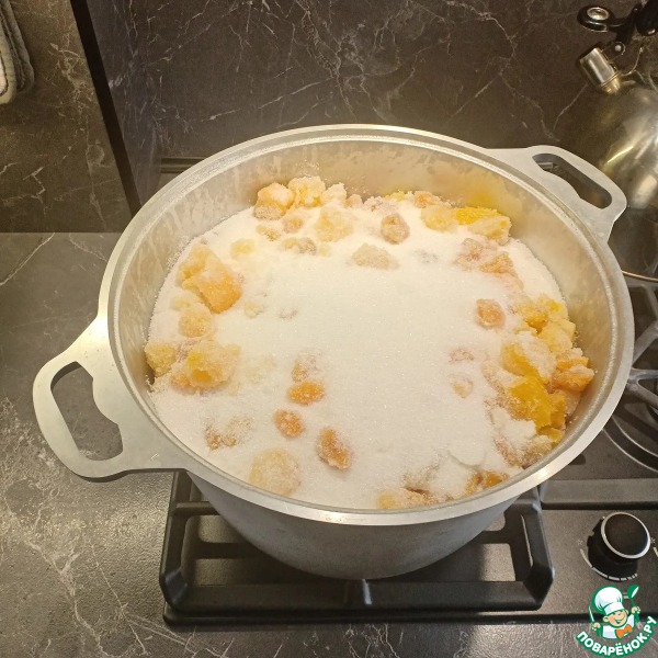 Варенье с тыквой, курагой и апельсинами