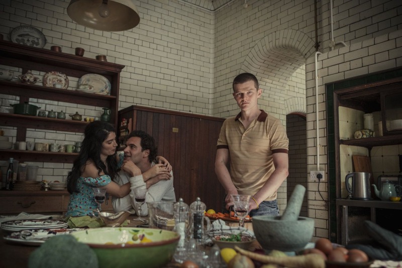 Волосы встанут дыбом: что посмотреть, если понравился сериал "Убегай"