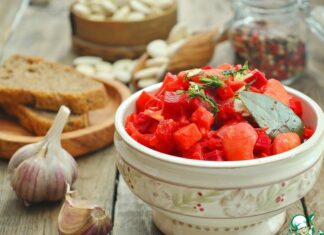 Зимнее овощное рагу со свеклой