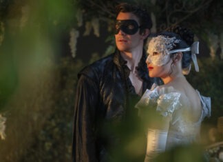 «Бриджертоны» вернулись: на Netflix вышло продолжение 4 сезона