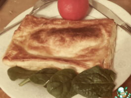 Эмпанадас с перцем и сардинами