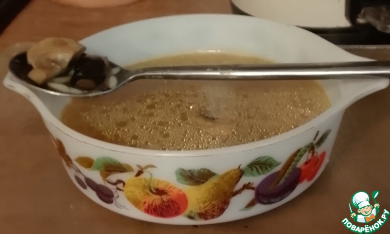 Грибной суп с йогуртом, фасолью, орзо