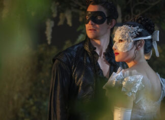 Как снимали самую эпичную сцену 4 сезона «Бриджертонов»: закулисное видео со съемок