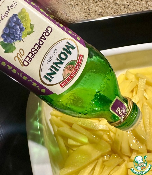 Курица в йогурте. Бёдра с картошкой в духовке