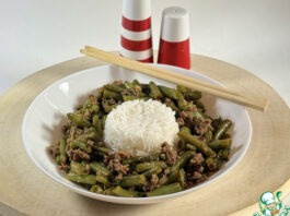 Стручковая фасоль с фаршем по-китайски