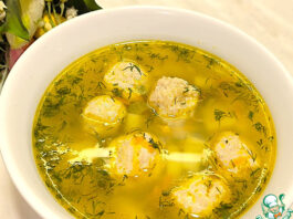Суп с куриными фрикадельками