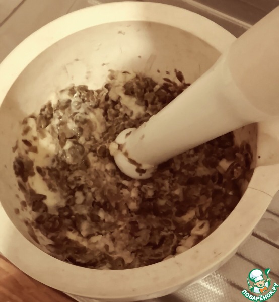 Треска в масле из каперсов, анчоусов