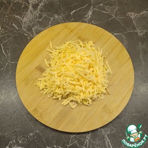 Запеченая белая рыба с сырным соусом