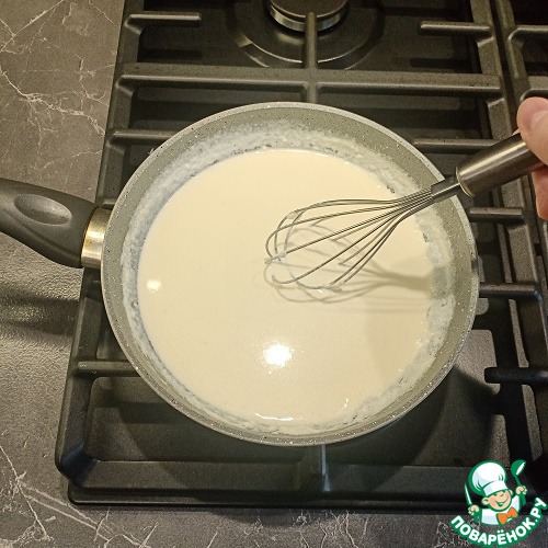 Запеченая белая рыба с сырным соусом