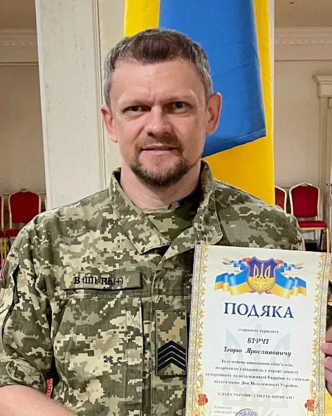 Был звездой "Витальки", а потом присоединился к армии: где сейчас комедийный актер Гарик Бирча