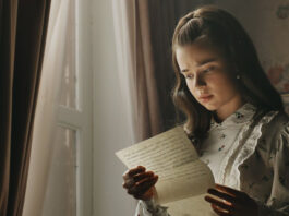 Финальный сезон вышел на украинском: какой сериал сняли на русском, но потом переозвучили