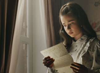 Финальный сезон вышел на украинском: какой сериал сняли на русском, но потом переозвучили