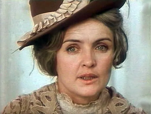 Как изменилась за 65 лет карьеры легендарная украинская актриса Ада Роговцева