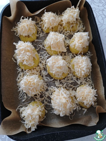 Картофель под сыром в духовке "Праздничный"