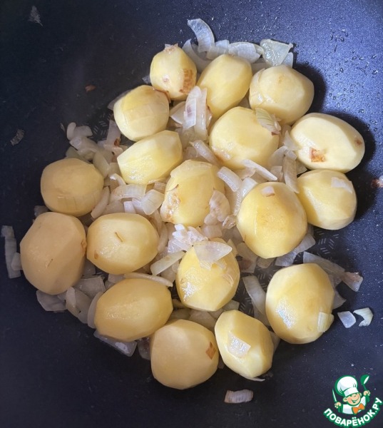 Картофель с брокколи в сливочном соусе