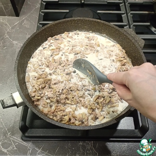 Лазанья с курицей и грибами