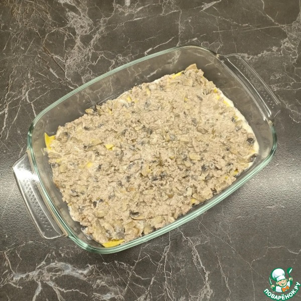 Лазанья с курицей и грибами