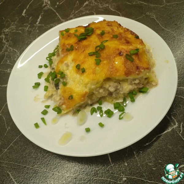 Лазанья с курицей и грибами