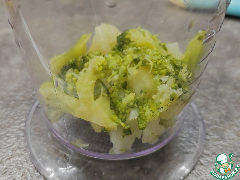 Рыбные котлеты на пару с гарниром и соусом (Диета n1)