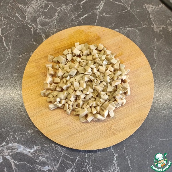 Салат &laquo;Грузди под сугробом&raquo;