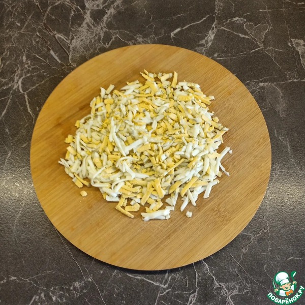 Салат &laquo;Грузди под сугробом&raquo;