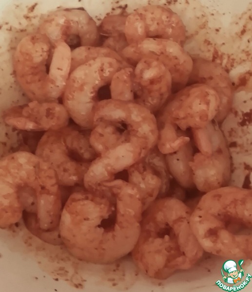 Салат с креветками и кукурузой