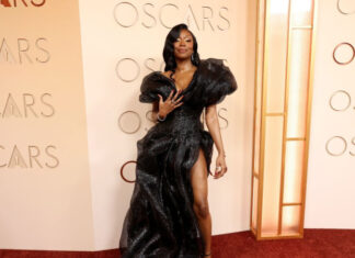 Звезда фильма «Битва за битвой» появилась на Оскаре-2026 в платье от украинского бренда