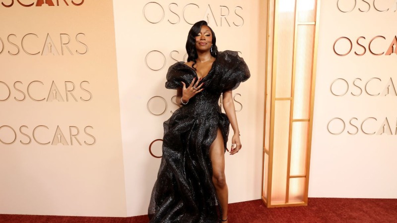 Звезда фильма "Битва за битвой" появилась на Оскаре-2026 в платье от украинского бренда