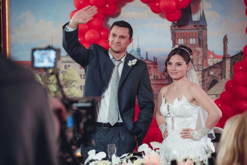 Эти актерские пары из украинских сериалов стали любимыми среди публики