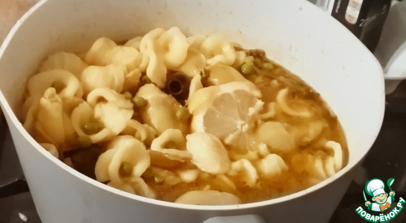 Марокканский тажин с артишоками, маслинами, горошком