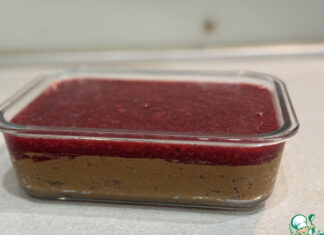 Паштет из индюшиной печени с брусничным желе