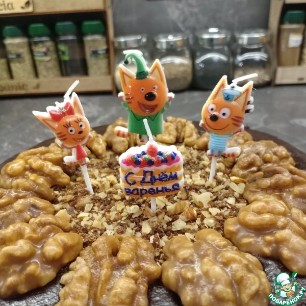 Торт &laquo;Черемуховый&raquo; с черносливом и орехами