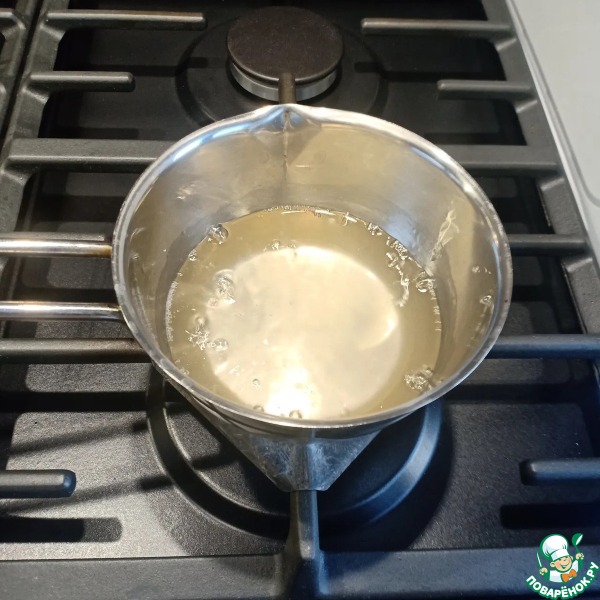 Торт &laquo;Черемуховый&raquo; с черносливом и орехами