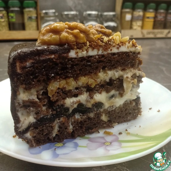 Торт &laquo;Черемуховый&raquo; с черносливом и орехами