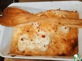 Треска, запечённая под сметаной с пармезаном