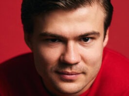 Нашел любовь через донаты: где сейчас украинский актер Максим Самчик из сериала «Одна семья»