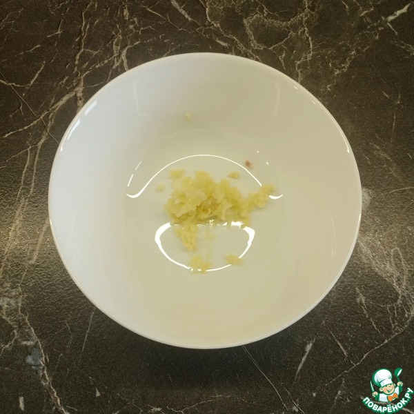 Рулет из лаваша с сайрой и сыром