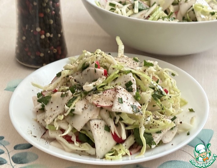 Салат из редьки, редиса и капусты