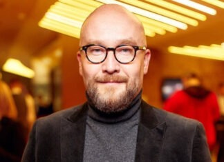 Экс-ведущий «Битвы экстрасенсов» снялся в американском сериале рядом с оскароносными звездами
